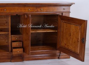 Sideboard in walnut wood with inlaid olive wood doors